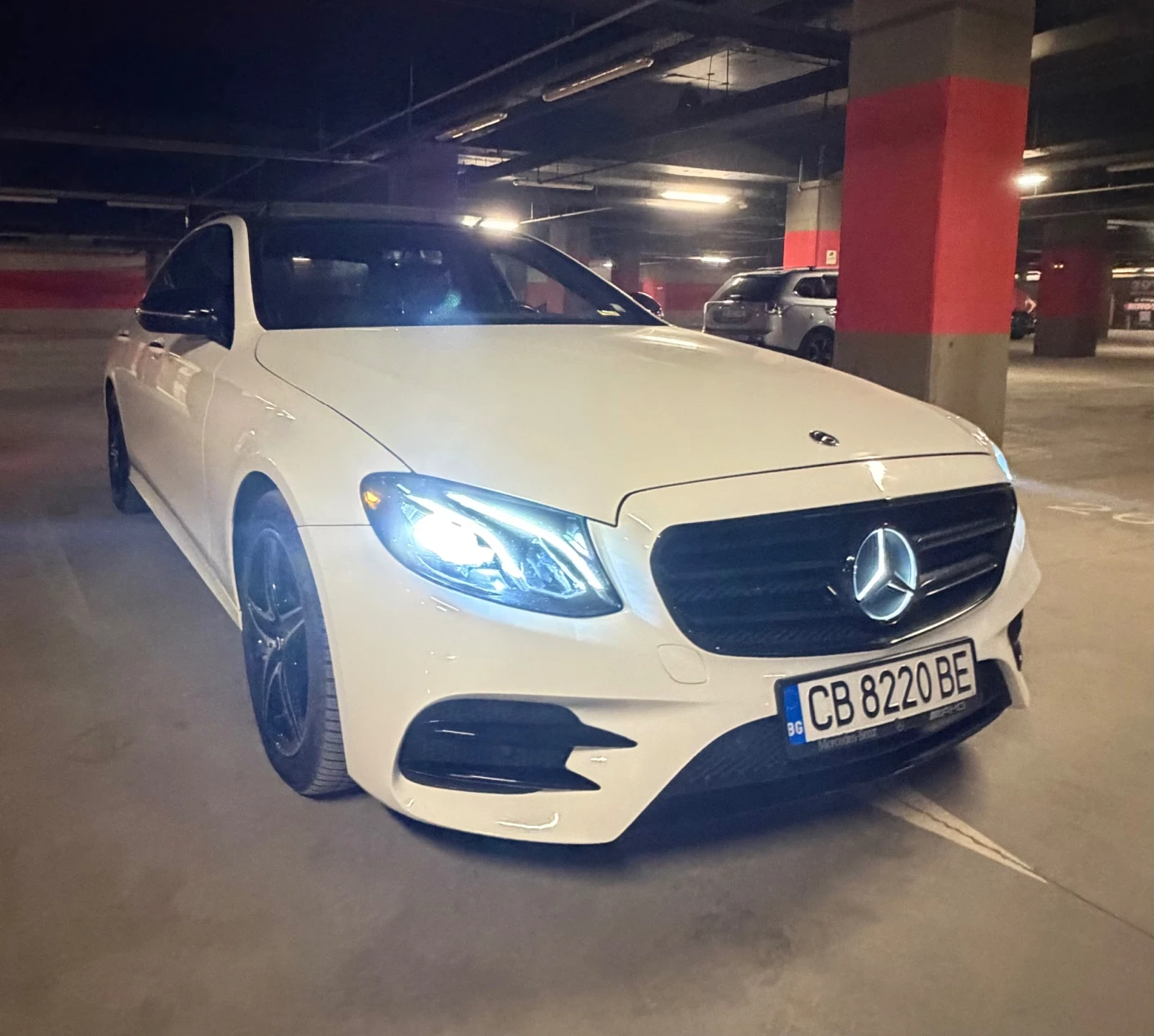 Mercedes-Benz E 300 AMG Line/Widescreen/Panorama/4MATIC, снимка 7 - Автомобили и джипове - 53749067