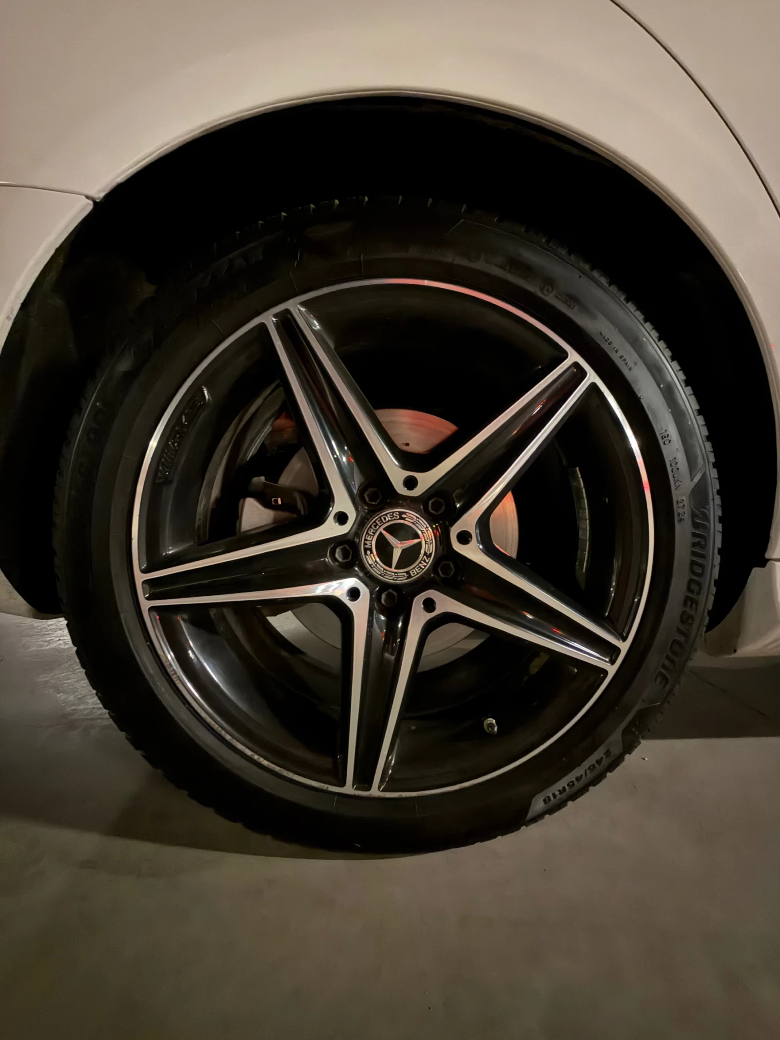 Mercedes-Benz E 300 AMG Line/Widescreen/Panorama/4MATIC, снимка 15 - Автомобили и джипове - 53749067