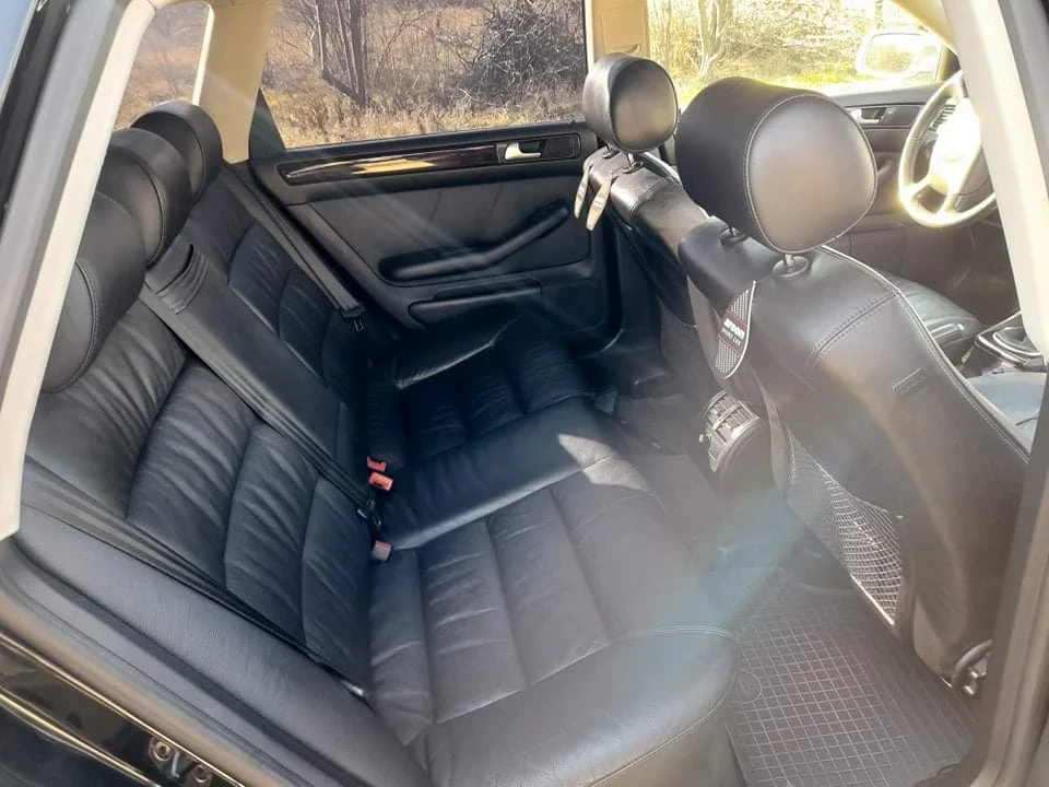 Audi A6 А6C5  3.0 бензин, ръчна скоростна кутия куатро. , снимка 8 - Автомобили и джипове - 53762597