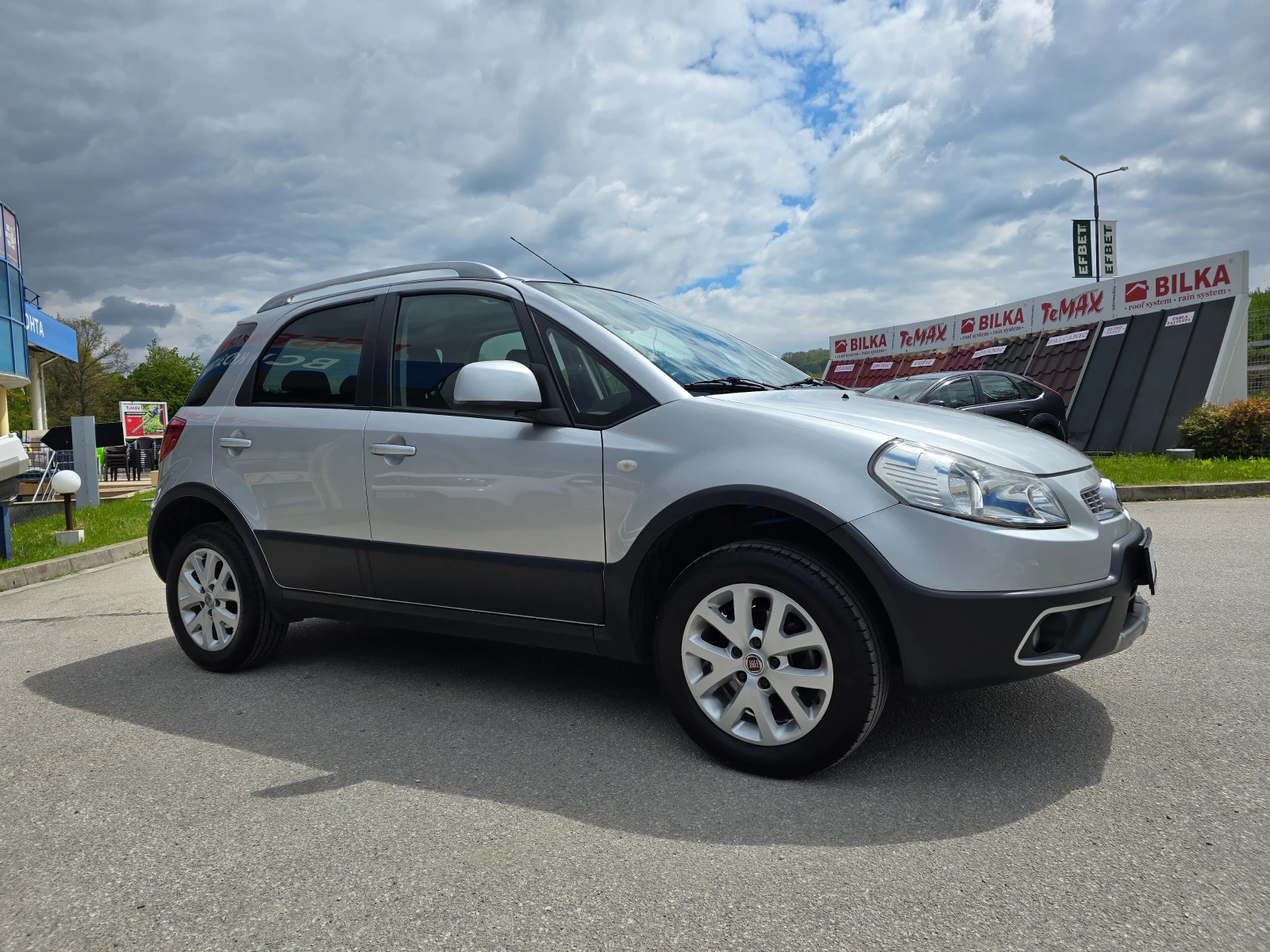 Fiat Sedici 1.6.i/2WD-120ps, снимка 6 - Автомобили и джипове - 54400891