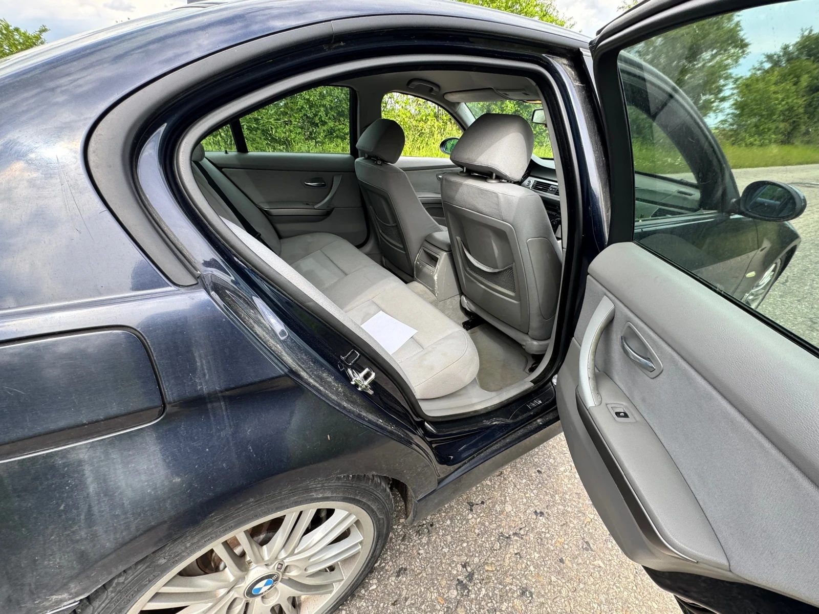 BMW 320, снимка 6 - Автомобили и джипове - 54574681