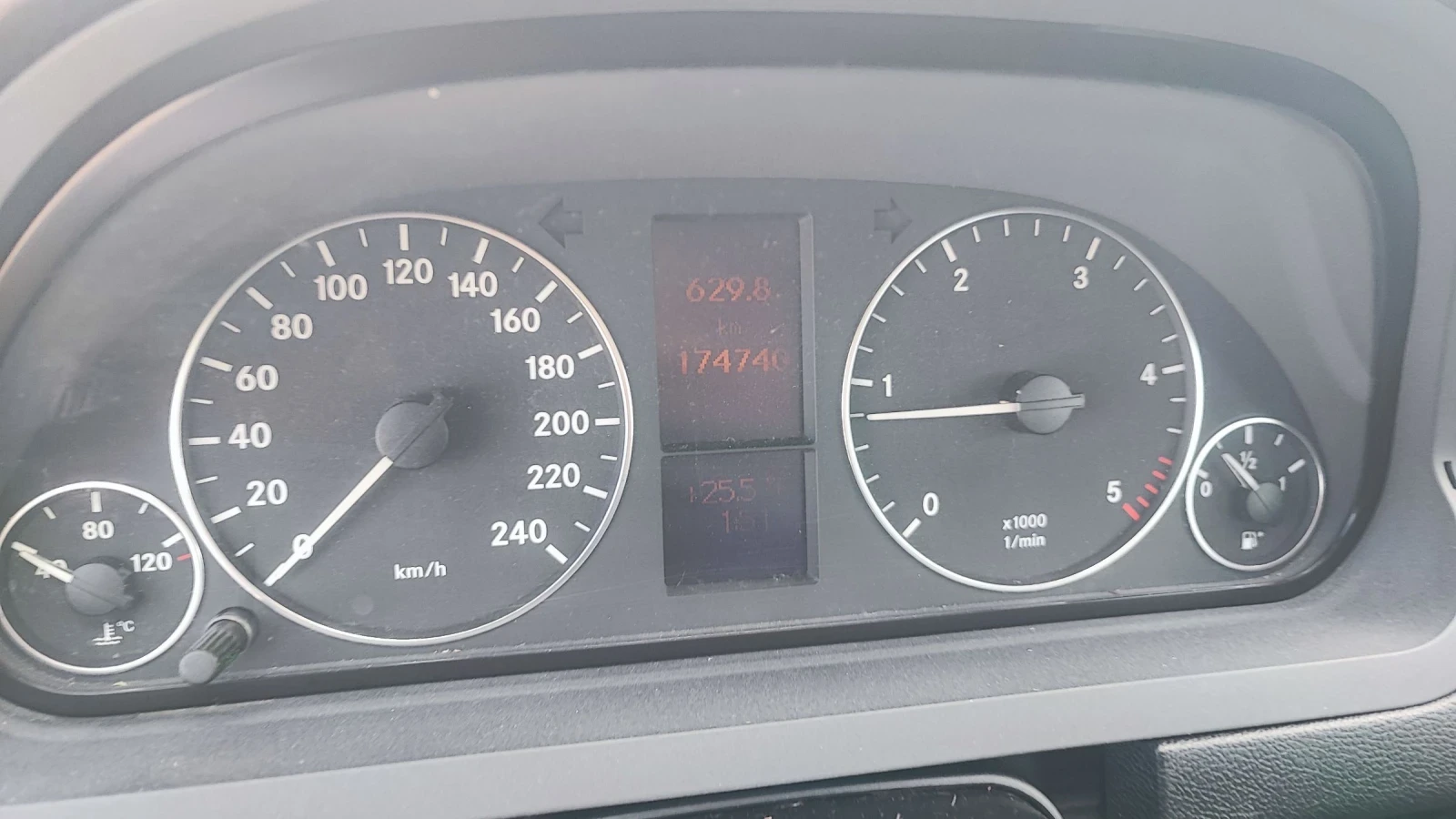 Mercedes-Benz A 180 CDI, снимка 9 - Автомобили и джипове - 54778902