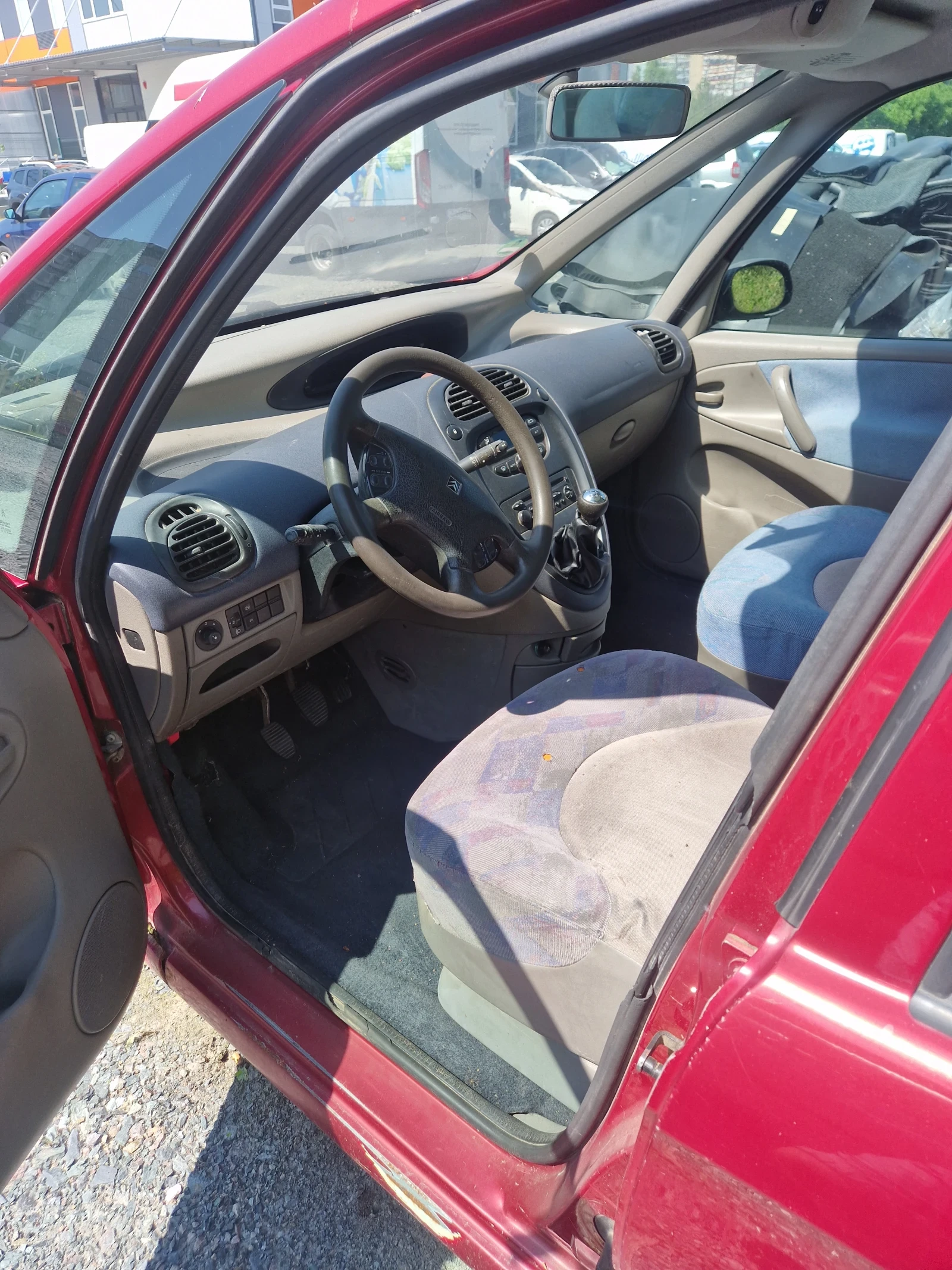 Citroen C4 Picasso, снимка 5 - Автомобили и джипове - 54967528