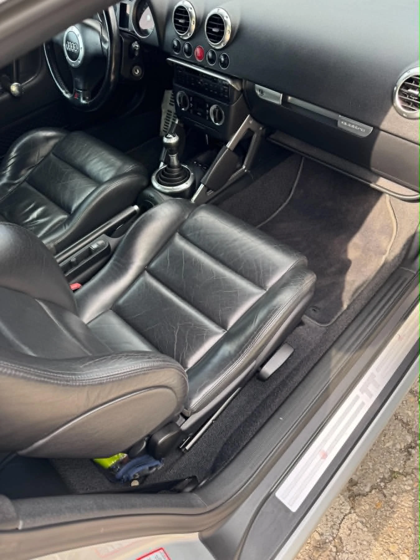 Audi Tt Quattro , снимка 6 - Автомобили и джипове - 54989117