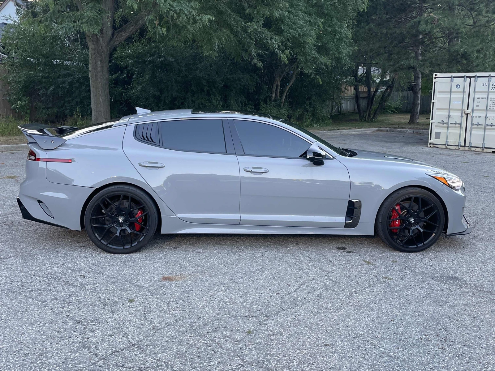 Kia Stinger, снимка 3 - Автомобили и джипове - 55690330