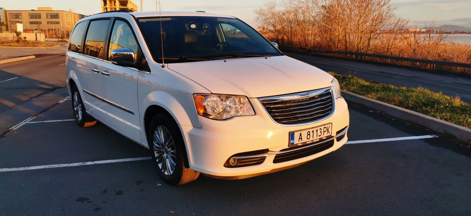 Chrysler Town and Country 3, 6 ново АГУ, снимка 6 - Автомобили и джипове - 56018119