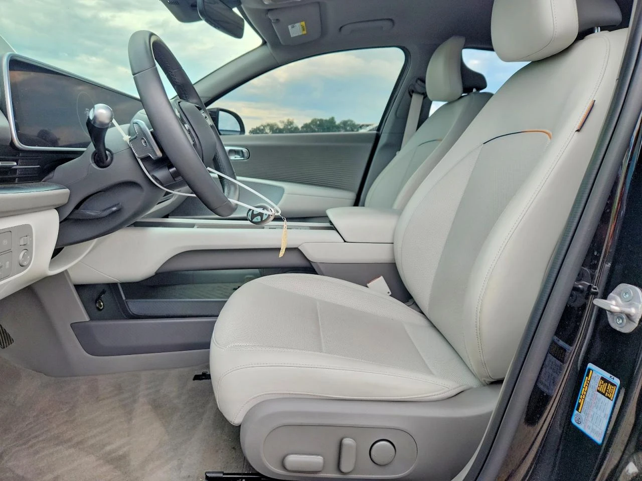 Hyundai Ioniq 6 AWD / SEL / LONG RANGE /, снимка 7 - Автомобили и джипове - 56072422