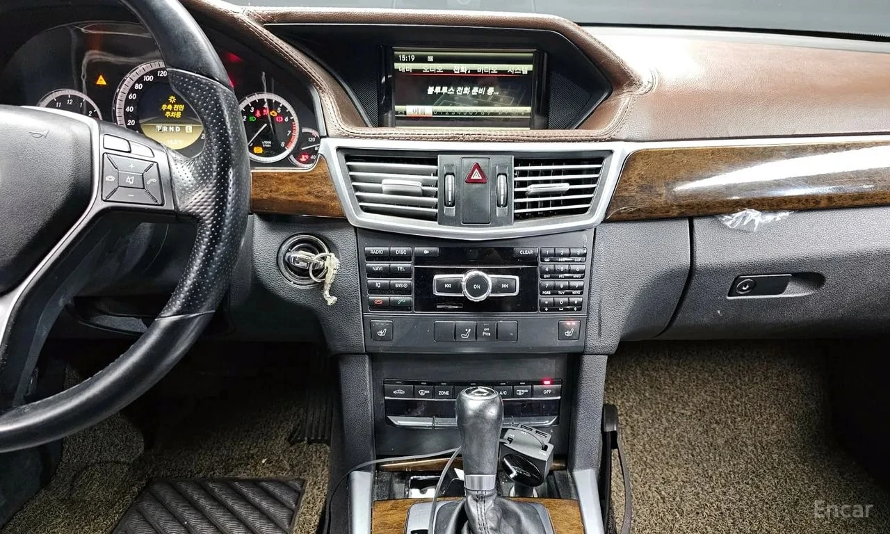 Mercedes-Benz E 200 * CGI * ������� * ��������� ���� �� ��������*  | Mobile.bg � ����������� 14