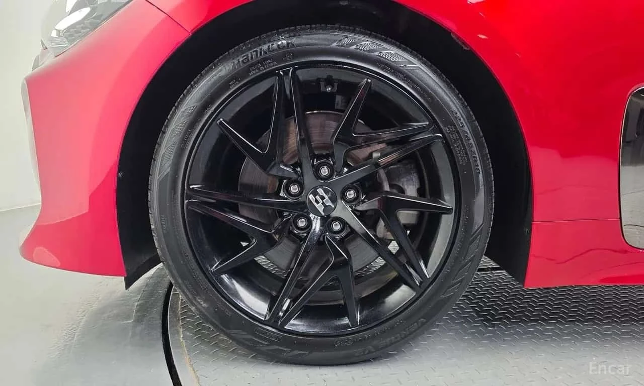 Kia Stinger * 2.5 Platinum * ЦЕНА ДО БГ, снимка 5 - Автомобили и джипове - 56532237