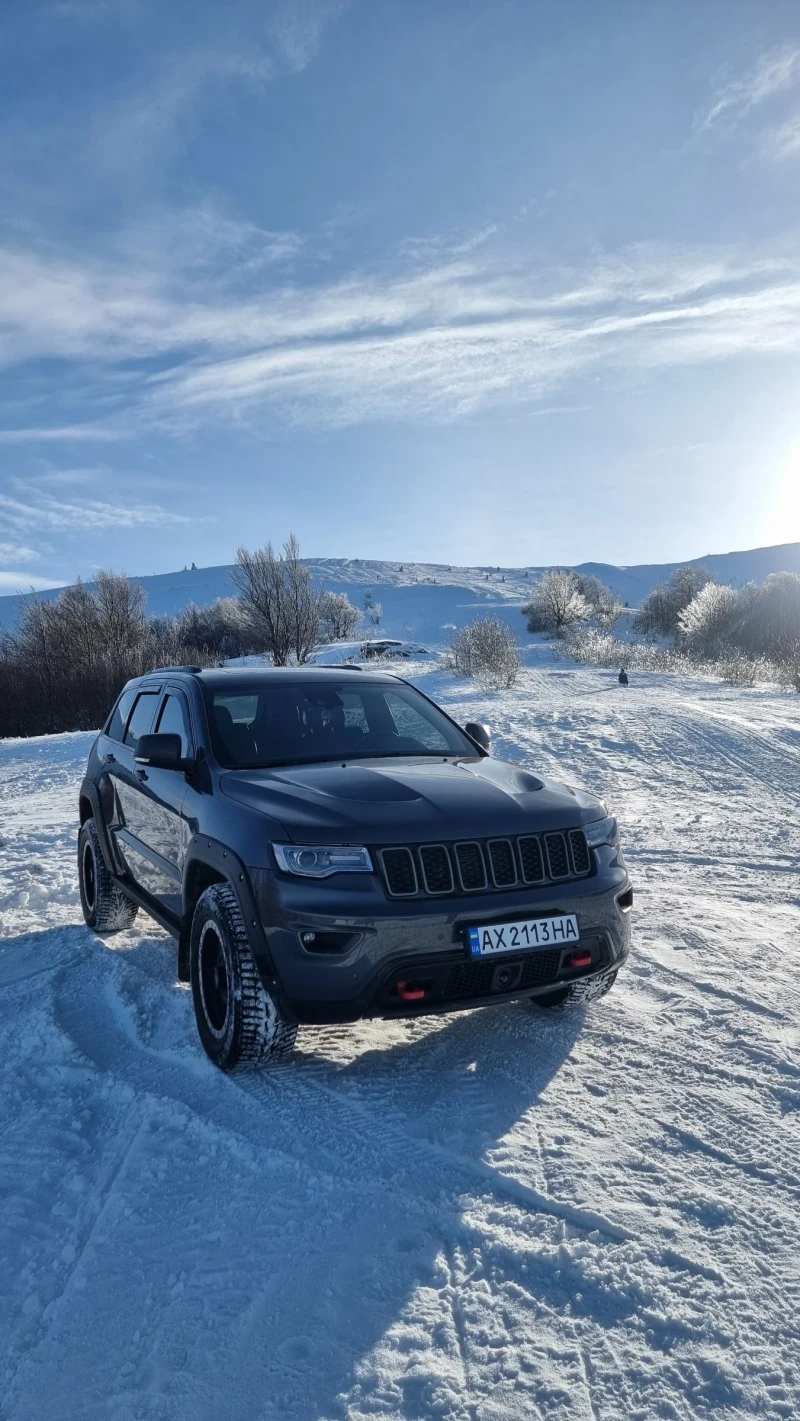 Jeep Grand cherokee Trailhawk 5.7 Hemi, снимка 1 - Автомобили и джипове - 49290817