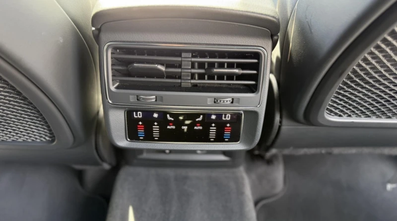 Audi SQ7 4.0 TDI Quattro, снимка 9 - Автомобили и джипове - 52688305