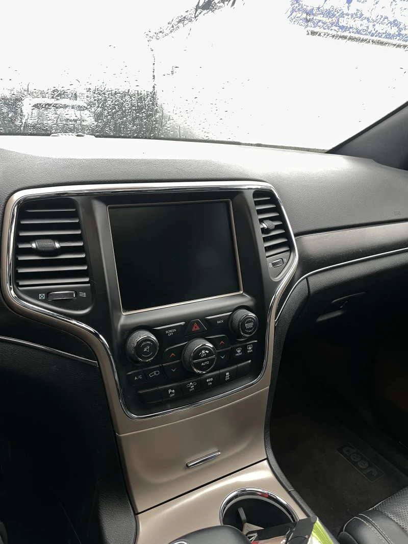 Jeep Grand cherokee WK2, снимка 14 - Автомобили и джипове - 53054313