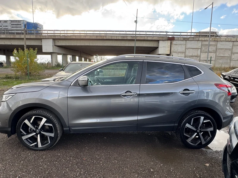 Nissan Qashqai 1.5 DCI, снимка 6 - Автомобили и джипове - 53126386