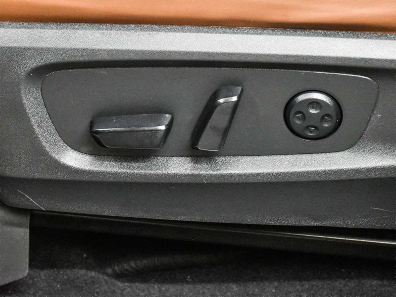 Nissan Pathfinder * Platinum * CARFAX * ЦЕНА ДО БГ, снимка 14 - Автомобили и джипове - 53384753