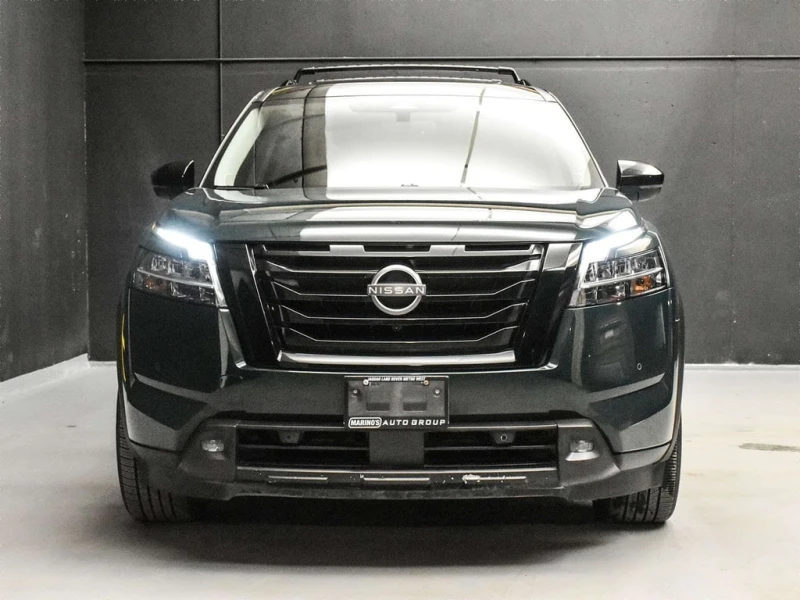 Nissan Pathfinder * Platinum * CARFAX * ЦЕНА ДО БГ, снимка 2 - Автомобили и джипове - 53384753