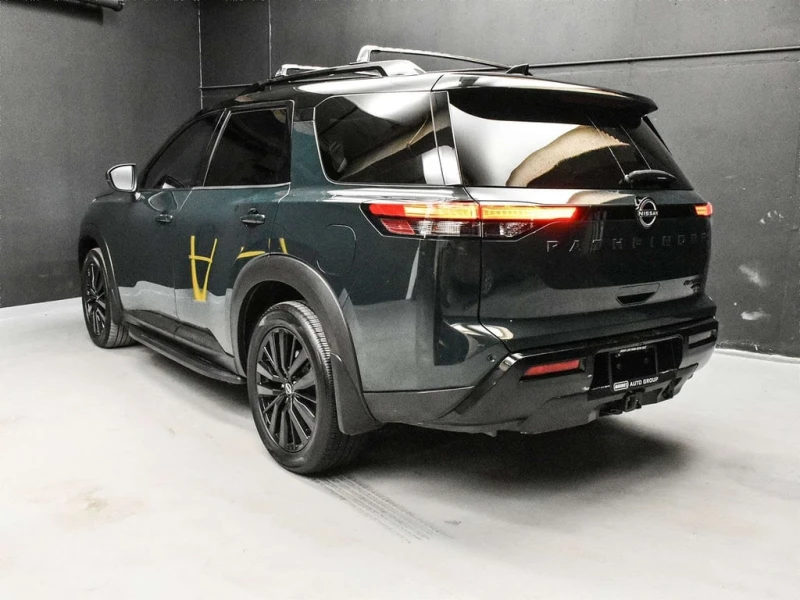 Nissan Pathfinder * Platinum * CARFAX * ЦЕНА ДО БГ, снимка 4 - Автомобили и джипове - 53384753