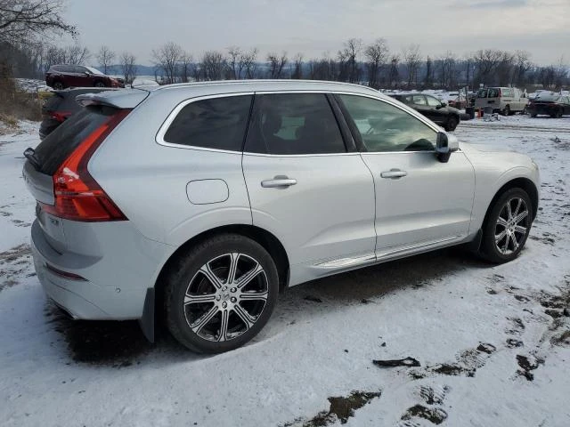 Volvo XC60 T5 INSCRIPTION, снимка 3 - Автомобили и джипове - 48786765