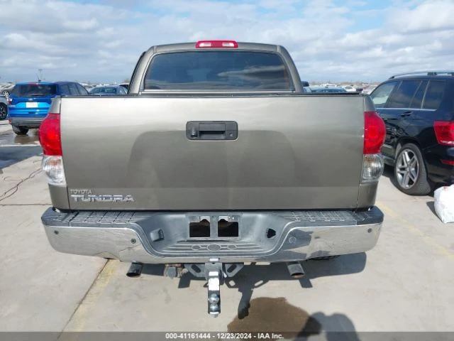 Toyota Tundra LIMITED 5.7L V8, снимка 4 - Автомобили и джипове - 48994159