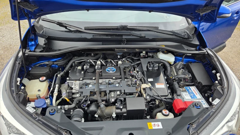 Toyota C-HR 1.8h Hybrid - 30490 лв. - 33738158 | Car24.bg