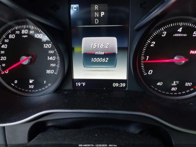 Mercedes-Benz GLC 300, снимка 6 - Автомобили и джипове - 53343995