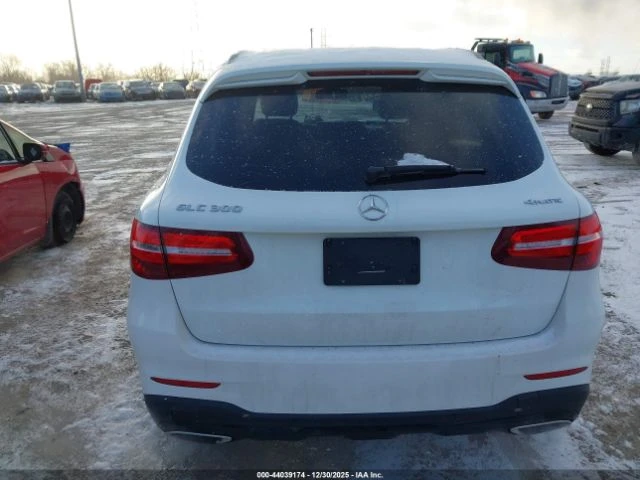 Mercedes-Benz GLC 300, снимка 15 - Автомобили и джипове - 53343995