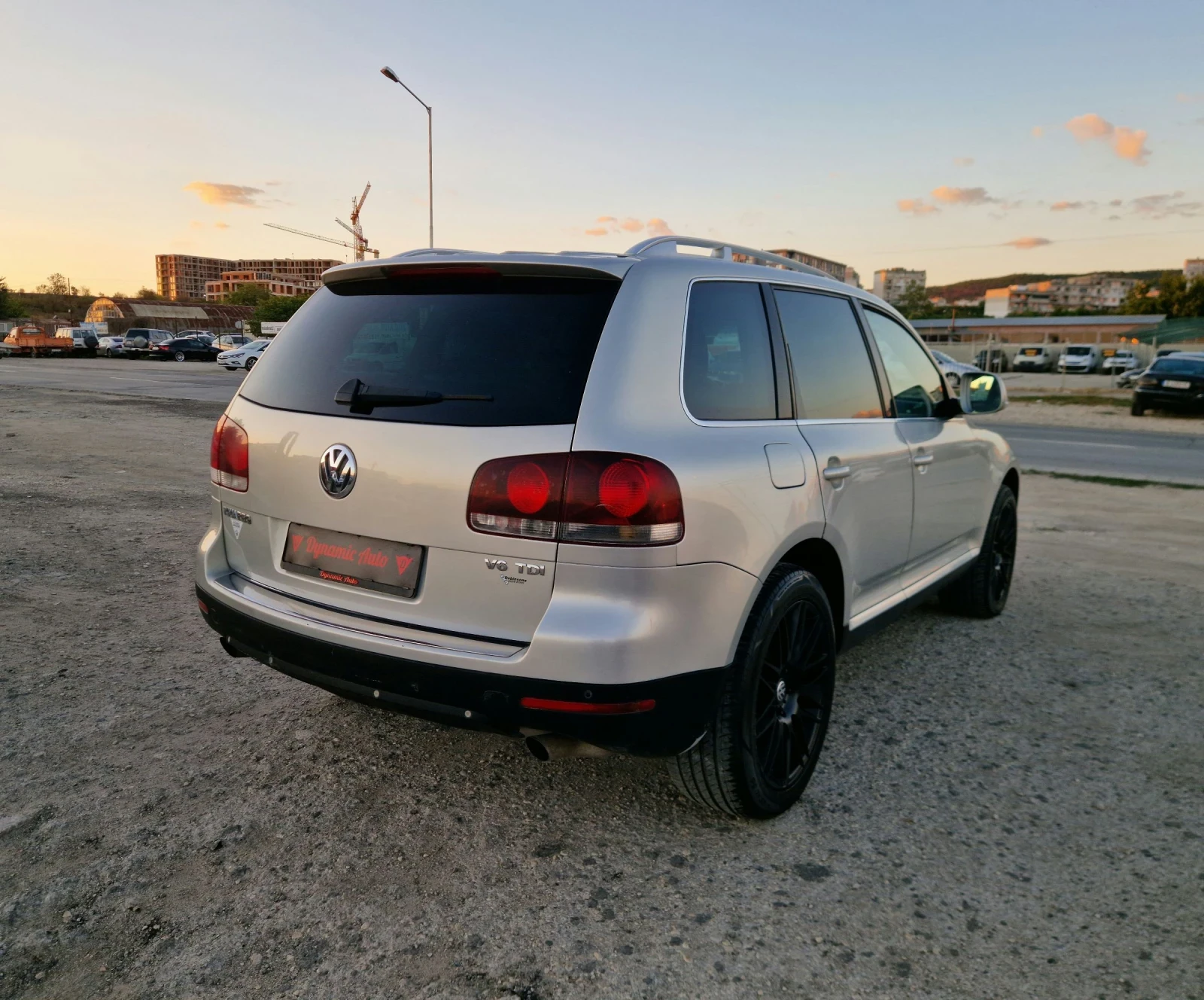 VW Touareg Facelift / 3.0 ТДИ / Регистриран / Бартер / Лизинг - изображение 6
