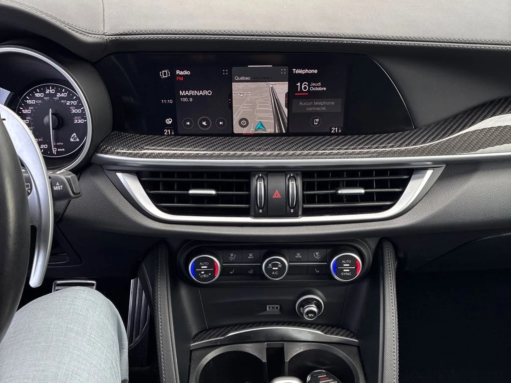 Alfa Romeo Stelvio * Quadrifoglio * CARFAX * БЕЗ ПЪРВОНАЧАЛНА ВНОСКА - изображение 9