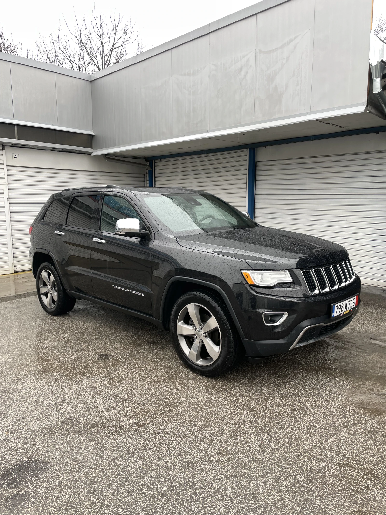 Jeep Grand cherokee WK2 - изображение 3