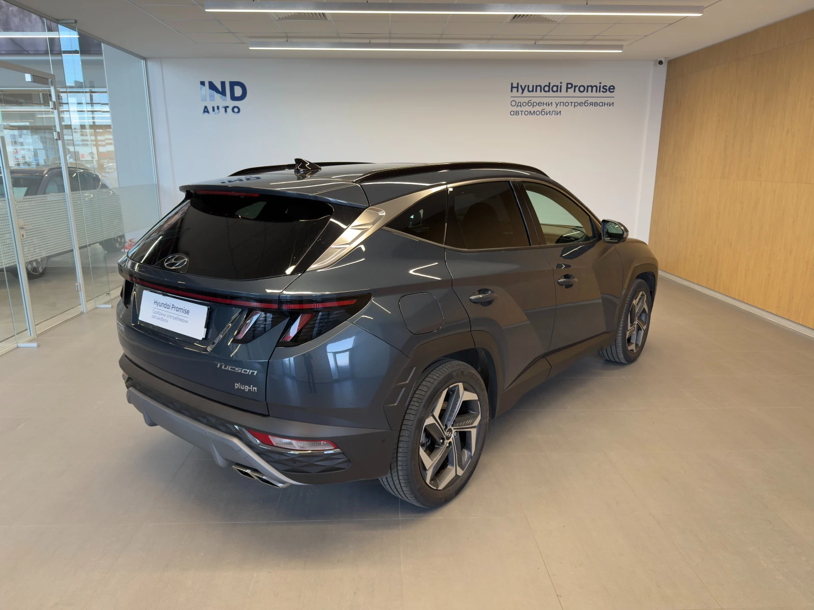 Hyundai Tucson PREMIUM Plug-in Hybrid AWD - изображение 5