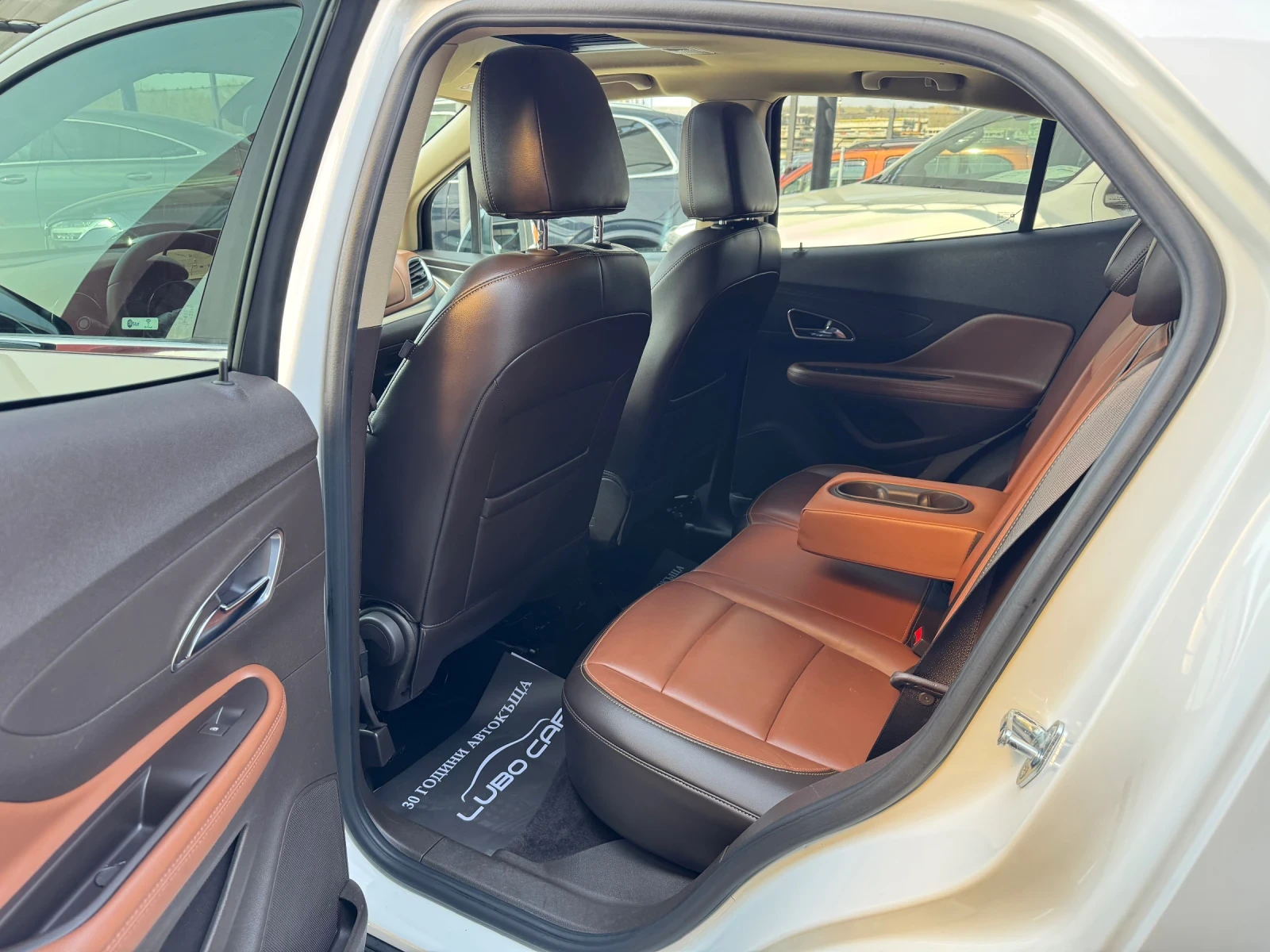 Opel Mokka 1.6DCDTI-XENON-NAVI-CAMERA-ПОДГРЕВИ-КОЖА-ШИБЕДАХ, снимка 16 - Автомобили и джипове - 53876499