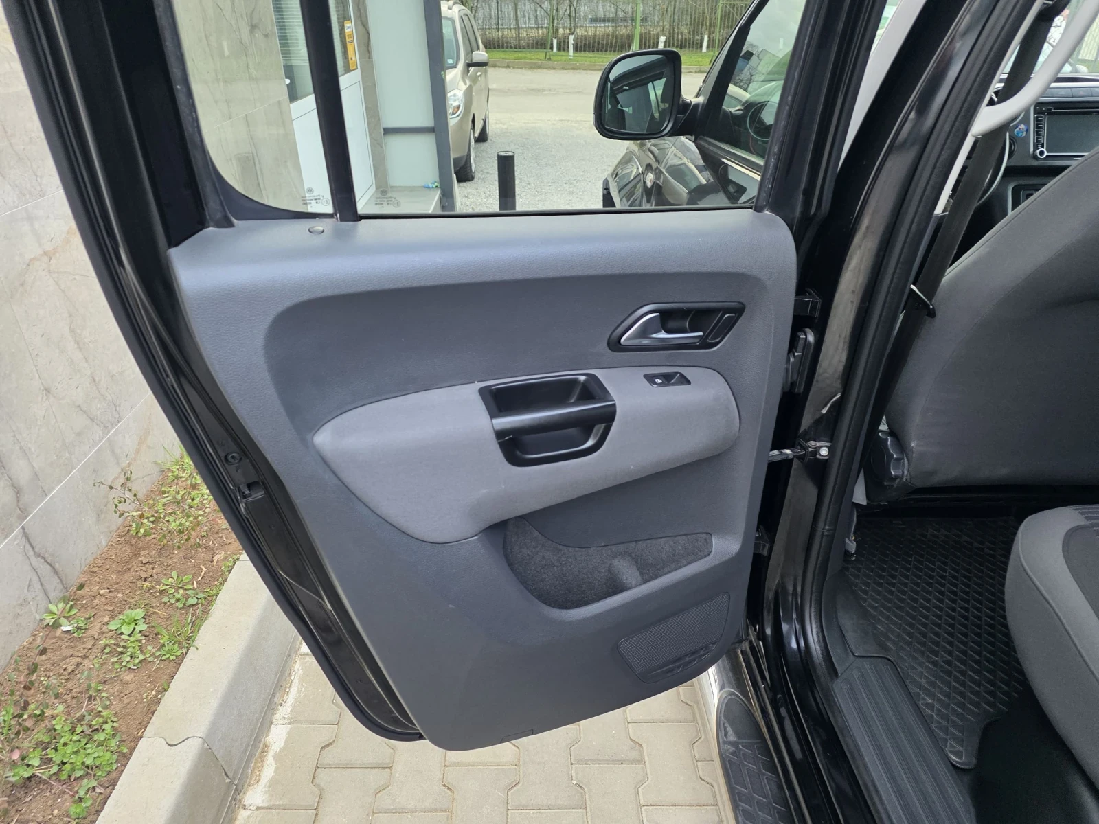 VW Amarok 4x4, снимка 11 - Автомобили и джипове - 53896619