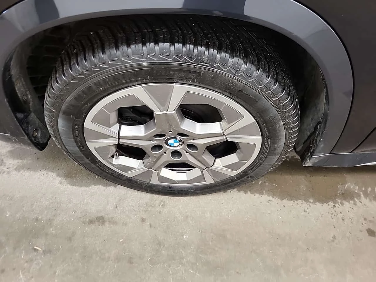 BMW X1  XDRIVE28I| 360| HUD| PANORAMA| CARFAX, снимка 5 - Автомобили и джипове - 53972760