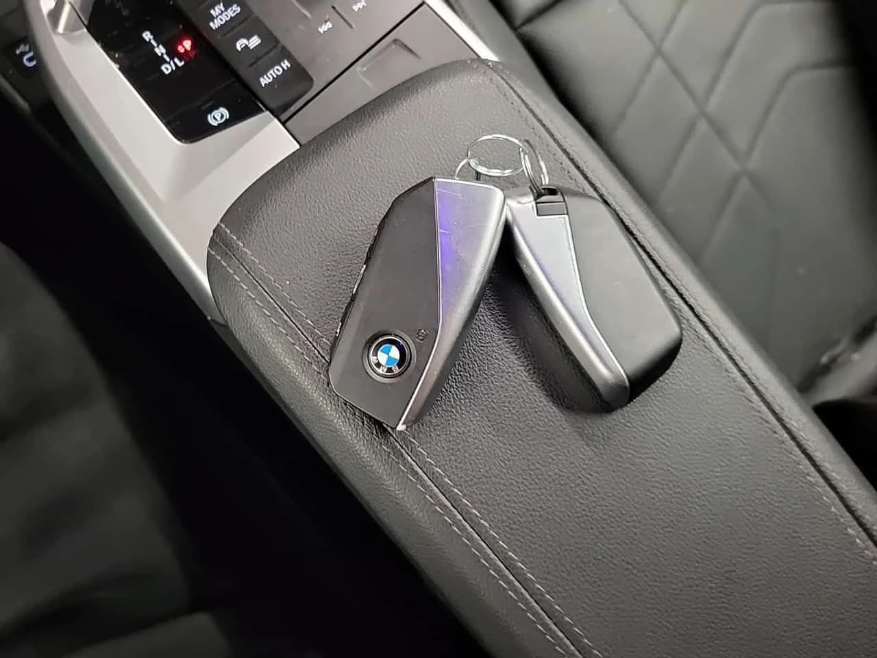 BMW X1  XDRIVE28I| 360| HUD| PANORAMA| CARFAX, снимка 17 - Автомобили и джипове - 53972760