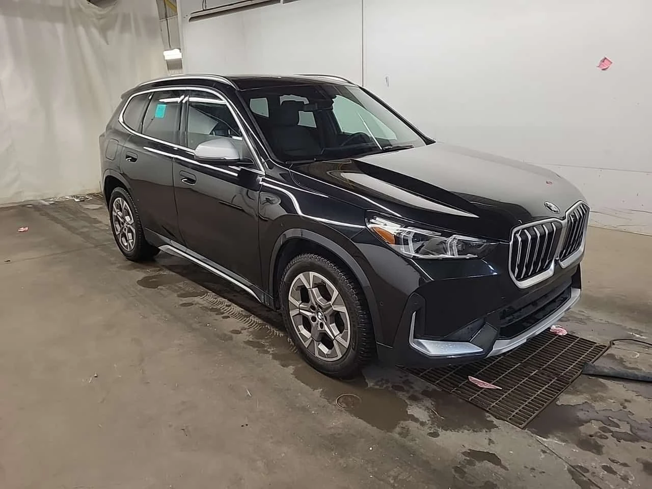 BMW X1  XDRIVE28I| 360| HUD| PANORAMA| CARFAX, снимка 2 - Автомобили и джипове - 53972760