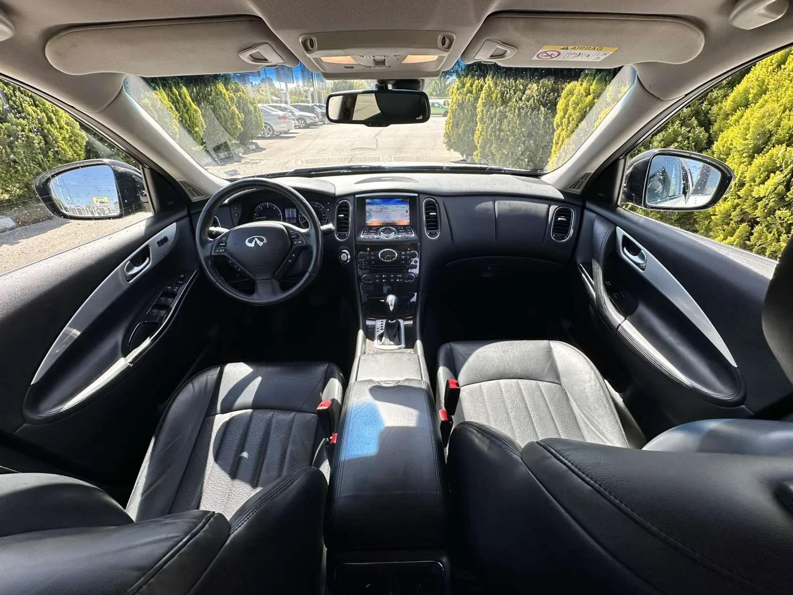 Infiniti QX50 3.0d/138hp./Swiss , снимка 16 - Автомобили и джипове - 54637648