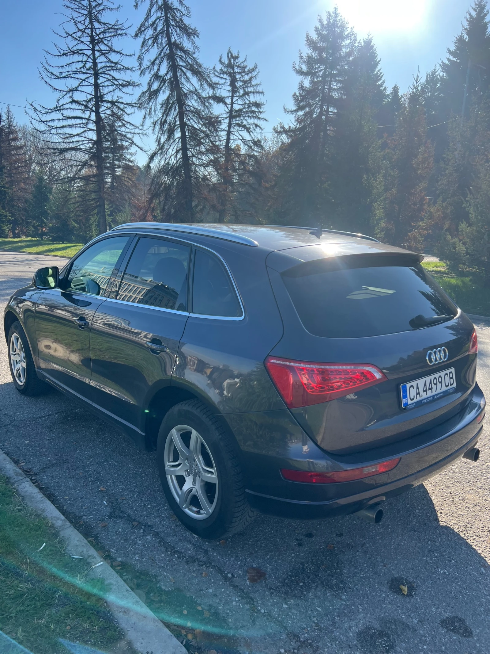 Audi Q5 TFSI, снимка 3 - Автомобили и джипове - 55117179