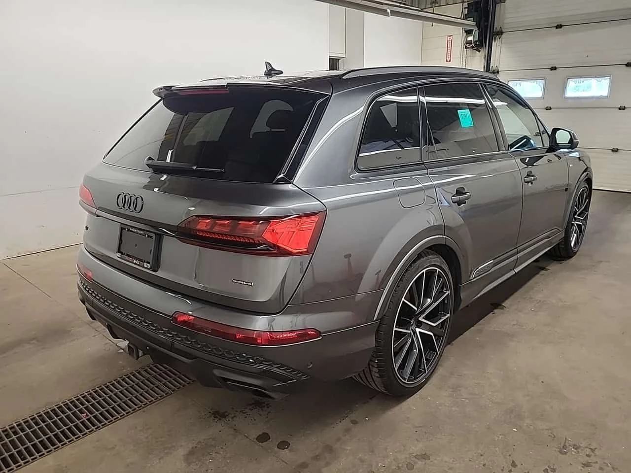 Audi Q7  TECHNIK | MATRIX | DIS | 360 | ЦЕНА ДО БЪЛГАРИЯ , снимка 3 - Автомобили и джипове - 55148686