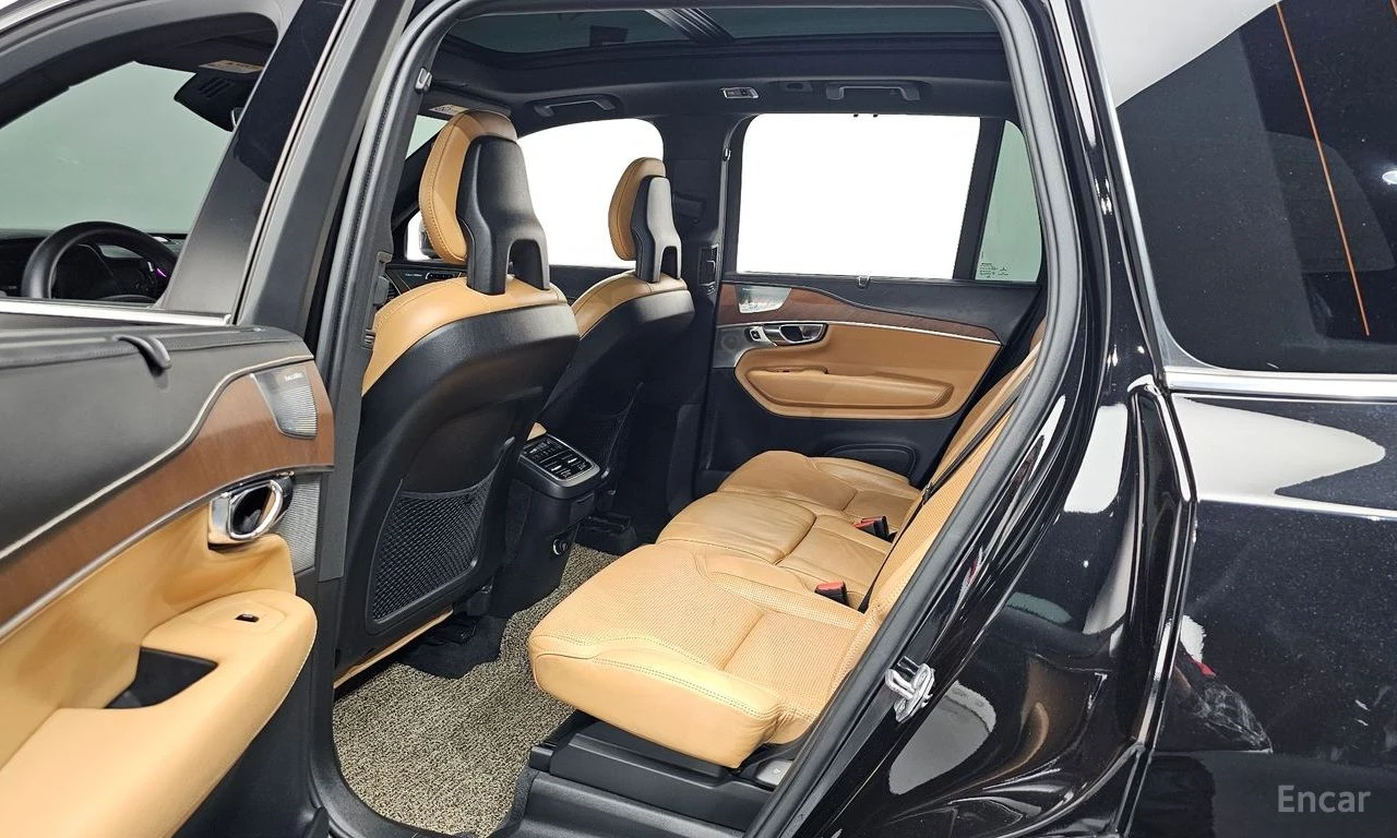 Volvo Xc90 * КРАЙНА ЦЕНА ДО БЪЛГАРИЯ * АВТОКРЕДИТ, снимка 13 - Автомобили и джипове - 55540449