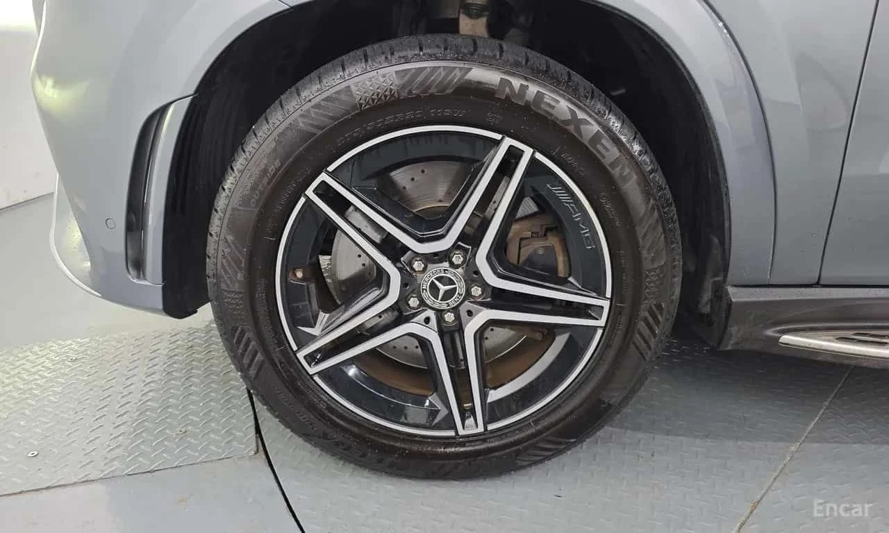 Mercedes-Benz GLE 400 КРАЙНА ЦЕНА ДО БЪЛГАРИЯ * АВТОКРЕДИТ, снимка 5 - Автомобили и джипове - 55571530