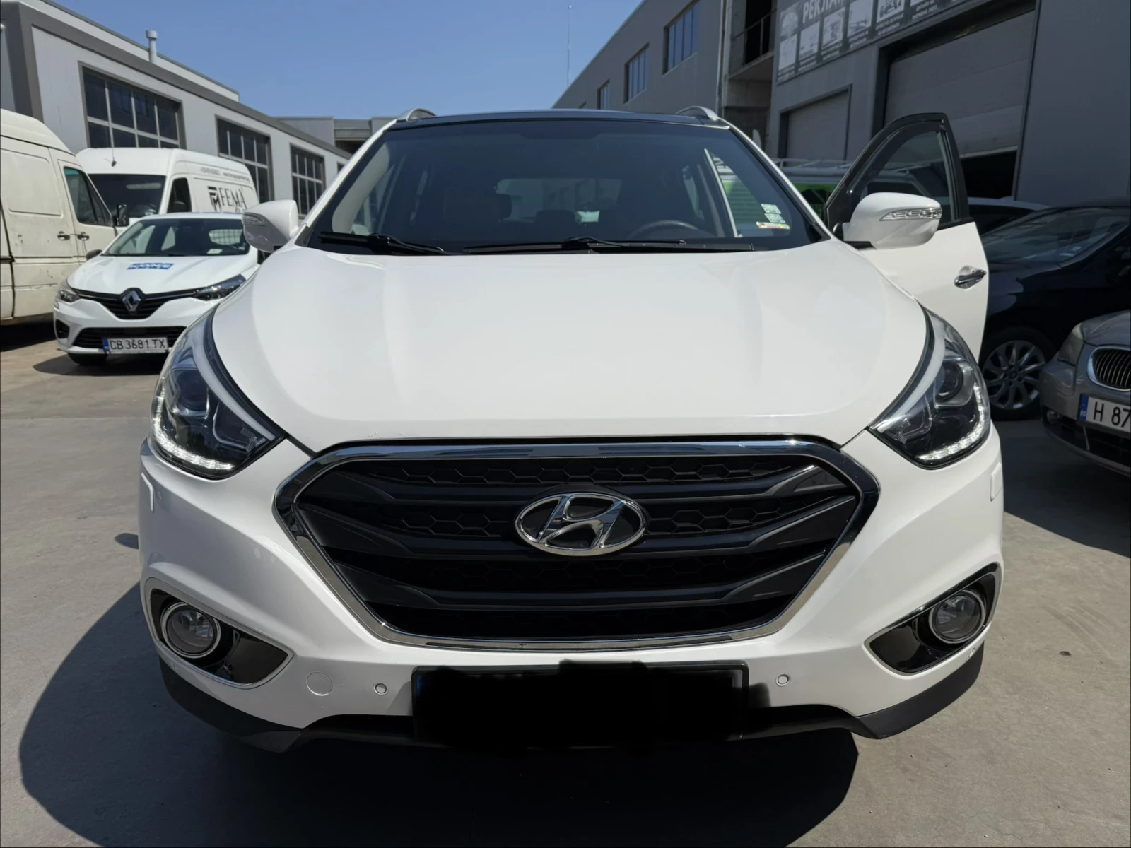 Hyundai IX35 2, 0 CRDI 184кс АВТОМАТ, снимка 10 - Автомобили и джипове - 55905442