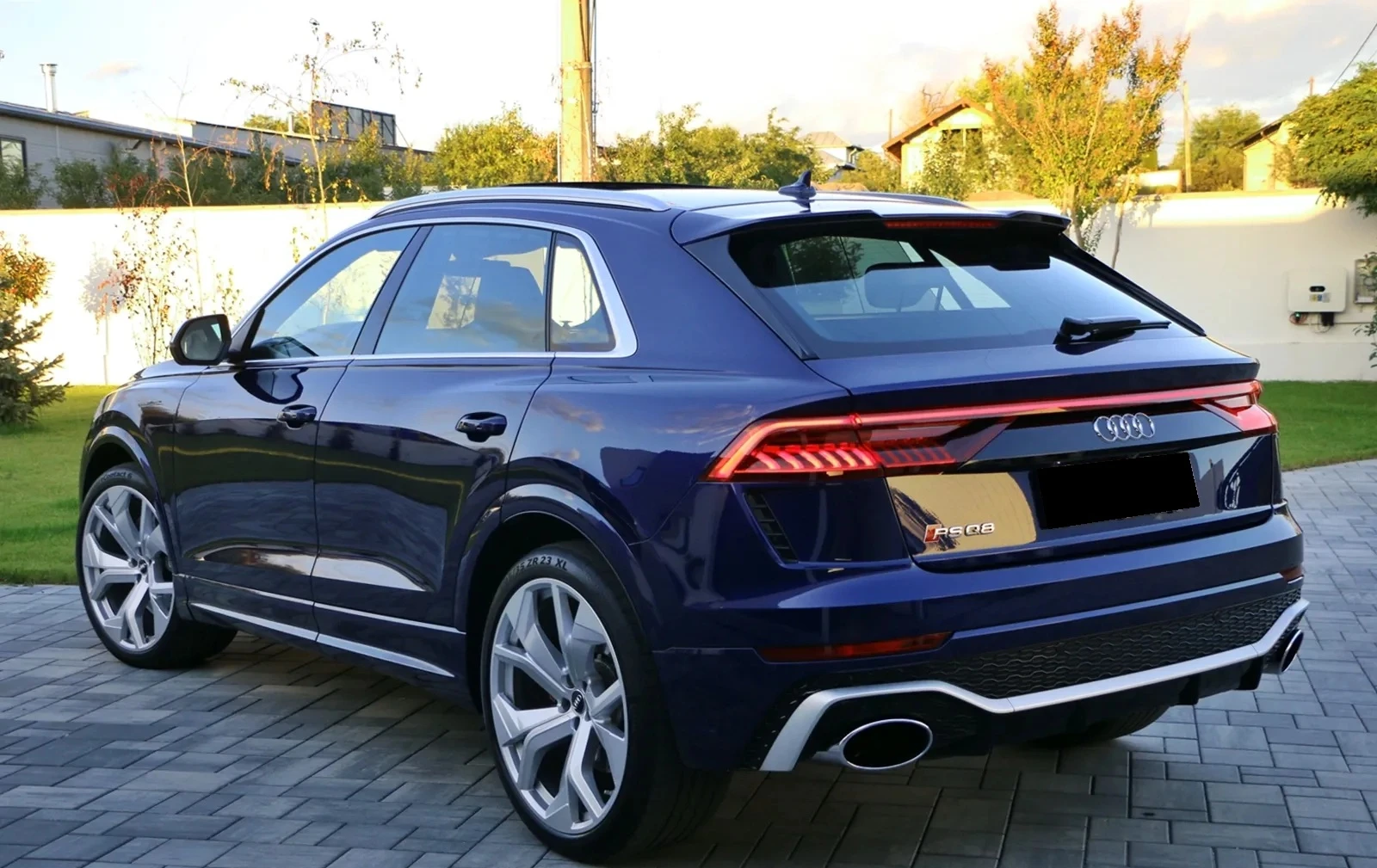Audi RSQ8 4.0 TFSI V8 Mild Hybrid Quattro, снимка 7 - Автомобили и джипове - 56310641