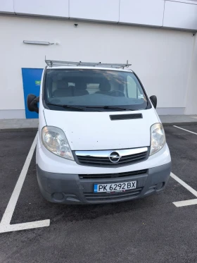 Opel Vivaro Товарен, снимка 7