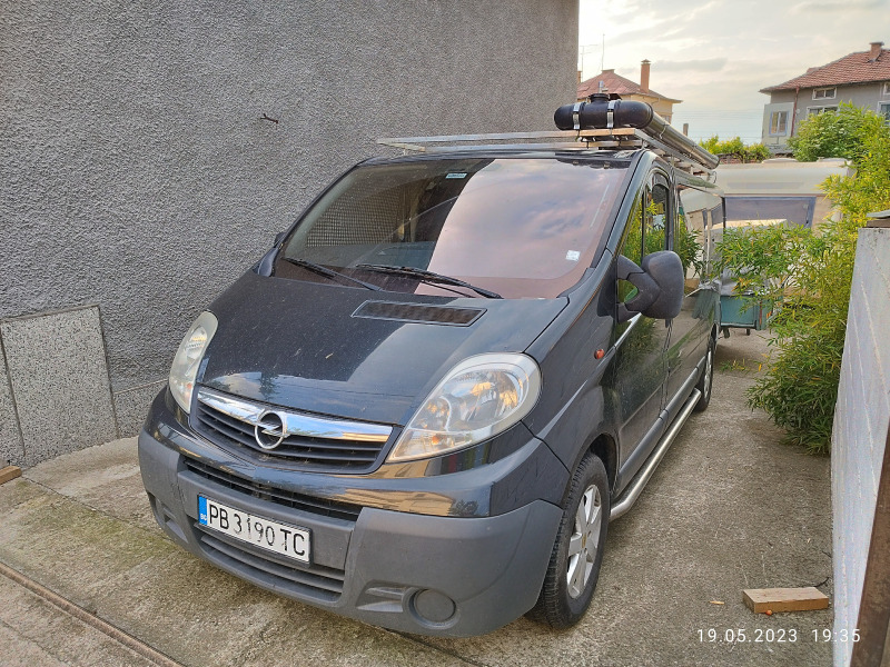 Opel Vivaro, снимка 10 - Бусове и автобуси - 45179160
