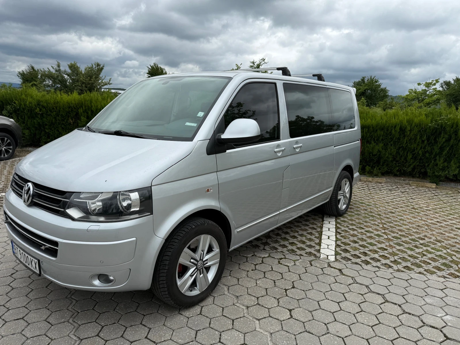 VW Multivan 2.0 - изображение 2