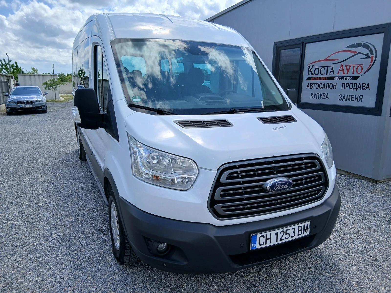 Ford Transit КАТО НОВ 9 МЕСТА 