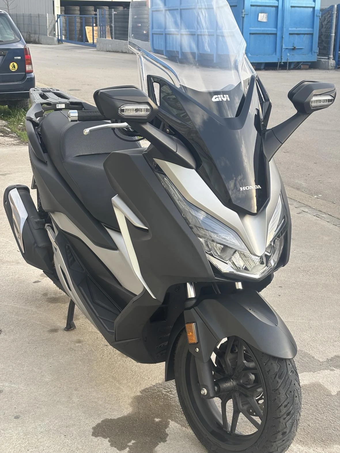 Honda Forza  - изображение 3