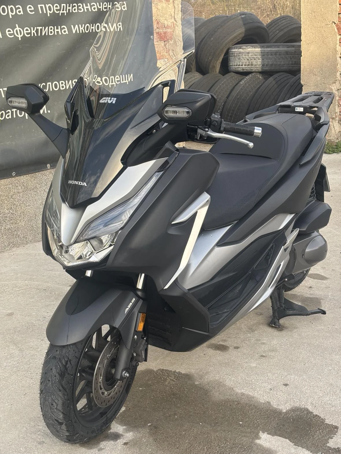 Honda Forza  - изображение 4