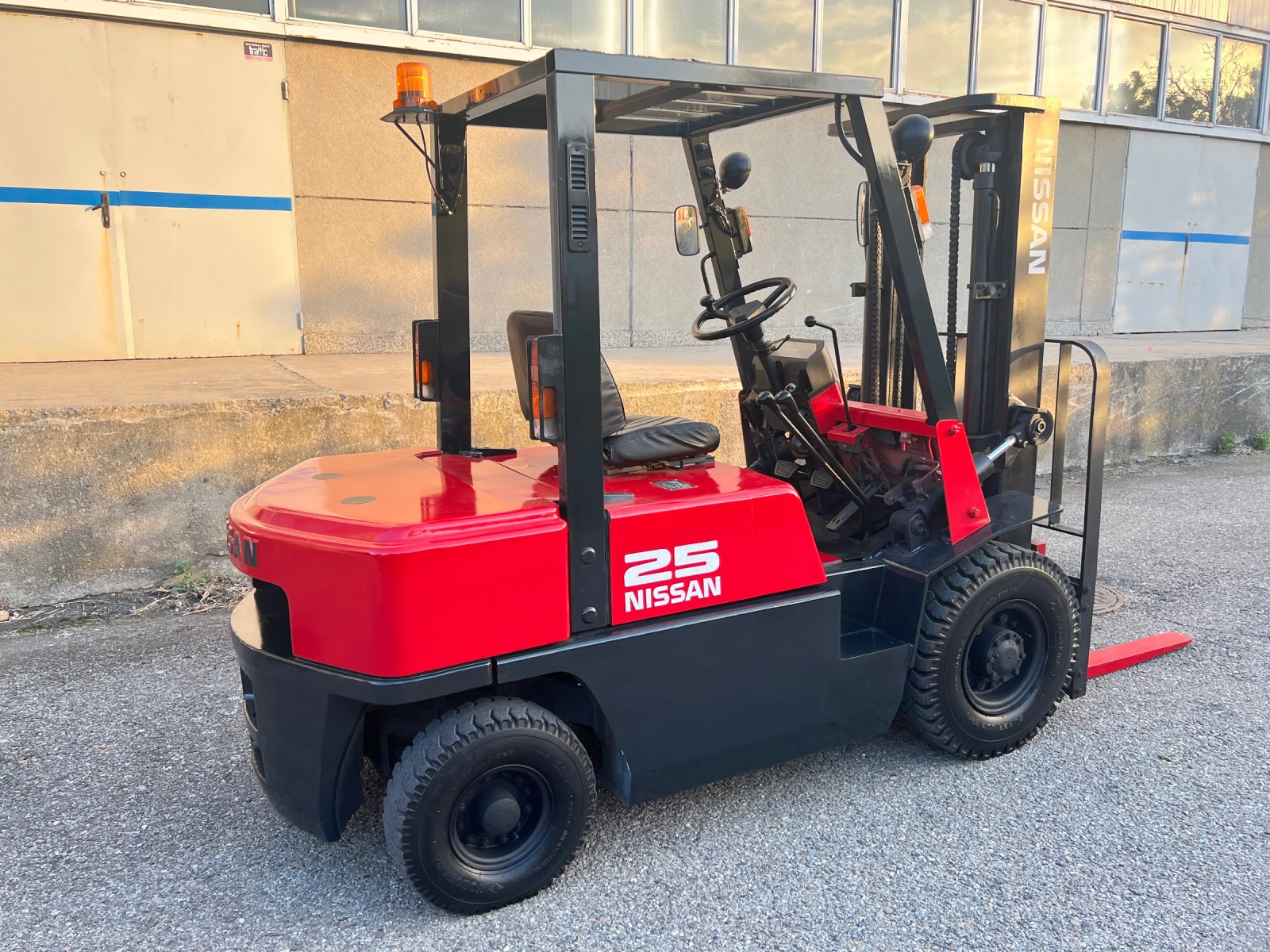  Nissan 2.5  /   /  !!! | Mobile.bg   5