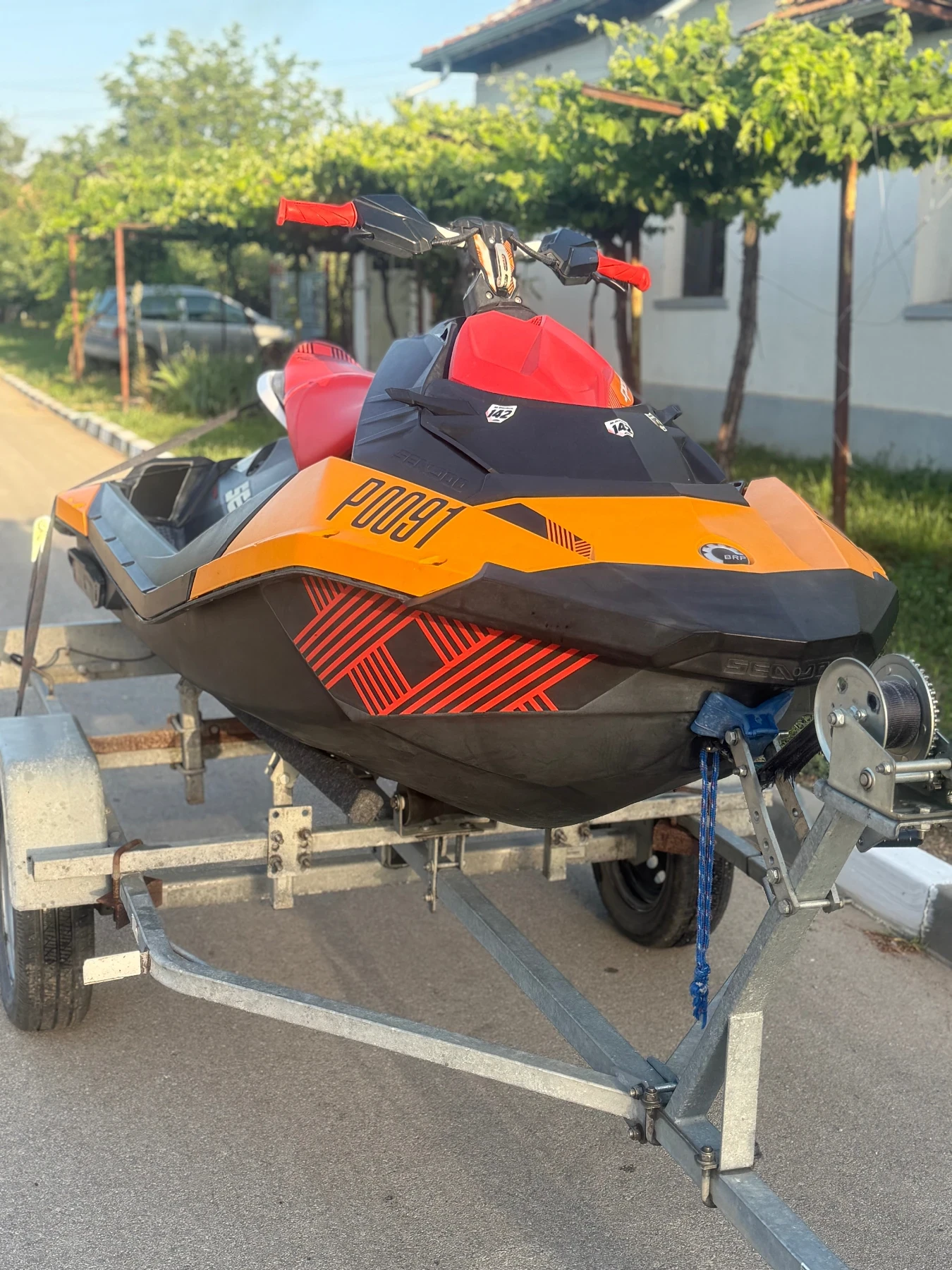 Джет Bombardier Sea Doo Spark Trixxx, снимка 2 - Воден транспорт - 55081522