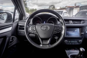 Toyota Avensis 1.8 бензин ТОП! С ГАРАНЦИЯ! , снимка 9
